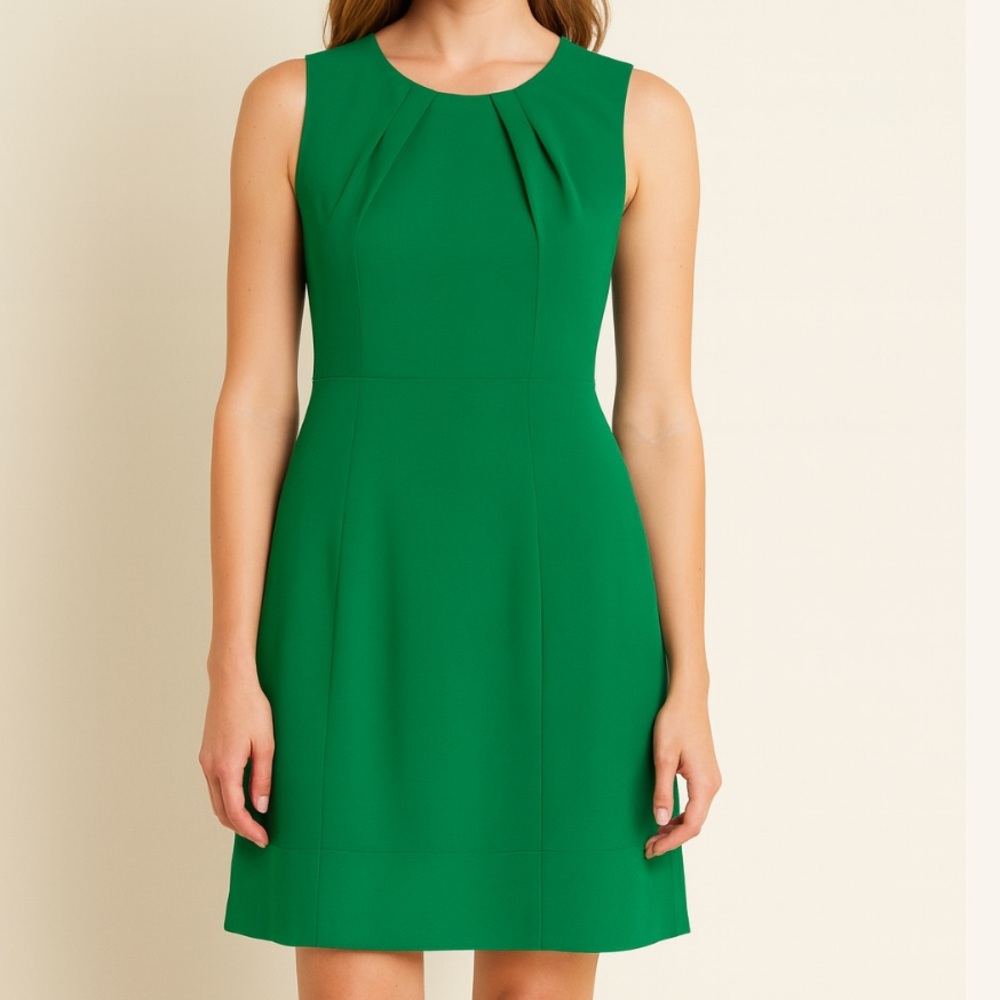 🆕 Oleg Cassini sleeveless sheath dress